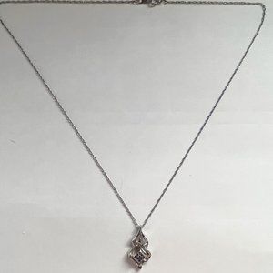 SUN 925 Sterling Silver Moissanite/Diamond Chip Twist Pendant Necklace